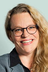 Brigitte Roggo, Bereichsleiterin von Boess Viscum AG Brigitte Roggo, Bereichsleiterin von Boess Viscum AG