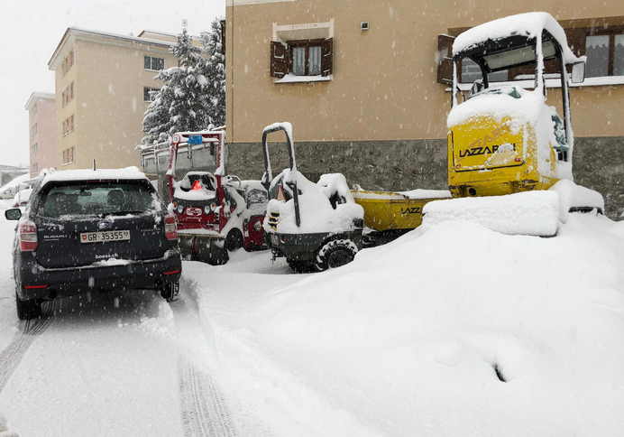 Area zona cantiere innevato